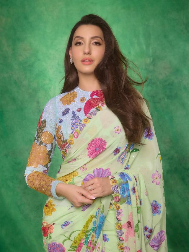 Nora Fatehi : नोराचा फ्लोरल साडीत हॉट लूक, चाहते घायाळ...