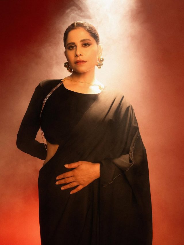 Sai Tamhankar: सई ताम्हणकरचा काळ्या साडीतील मनमोहक लुक
