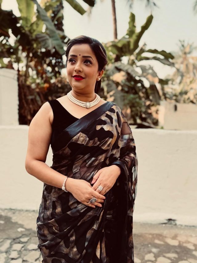 Apurva Nemlekar  : अपूर्वा नेमळेकरचा मनमोहक अंदाज, चाहते फिदा...