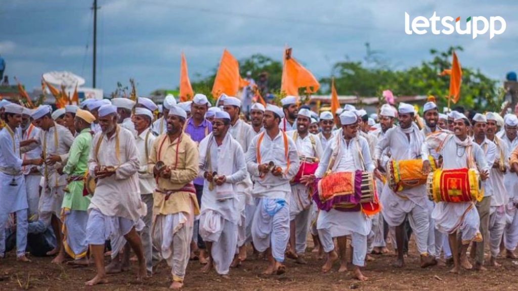 मोठी बातमी! वारकऱ्यांना टोलमाफी देण्याचा निर्णय, राज्य सरकारकडून सुचना जारी