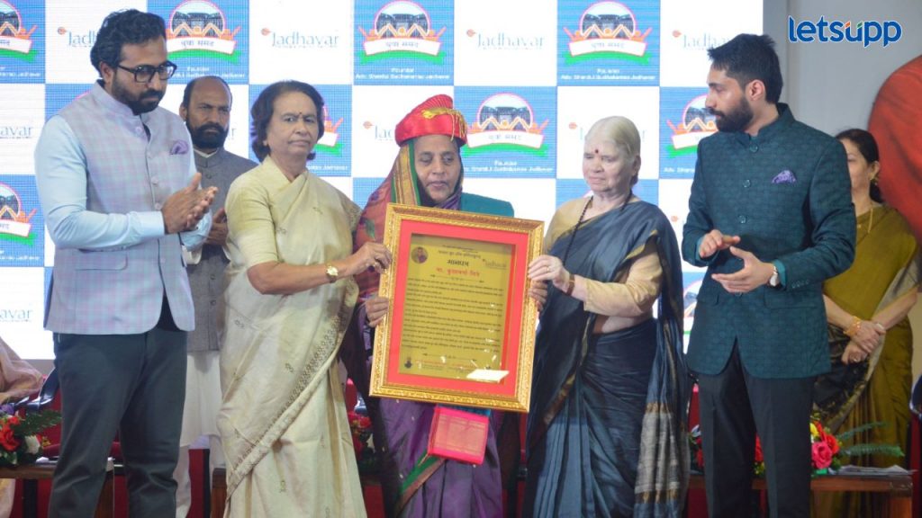 ज्येष्ठ समाजसेविका पुष्पा नडे यांचे मत ; जाधवर ग्रुप ऑफ इन्स्टिटयूटस् च्यावतीने सातवा आदर्श माता पुरस्कार संपन्न