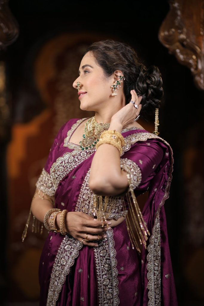 Actress Tejaswini Lonari