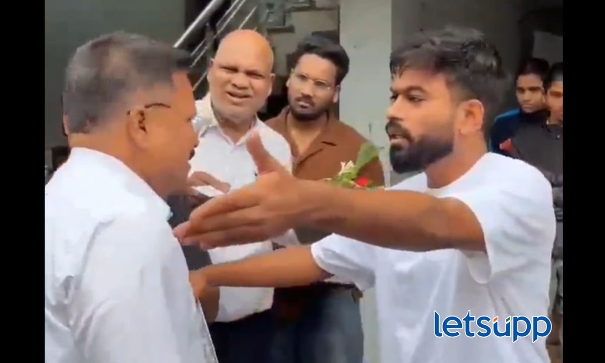 Abhijit Dipke Asks PSI to Leave House Viral Video