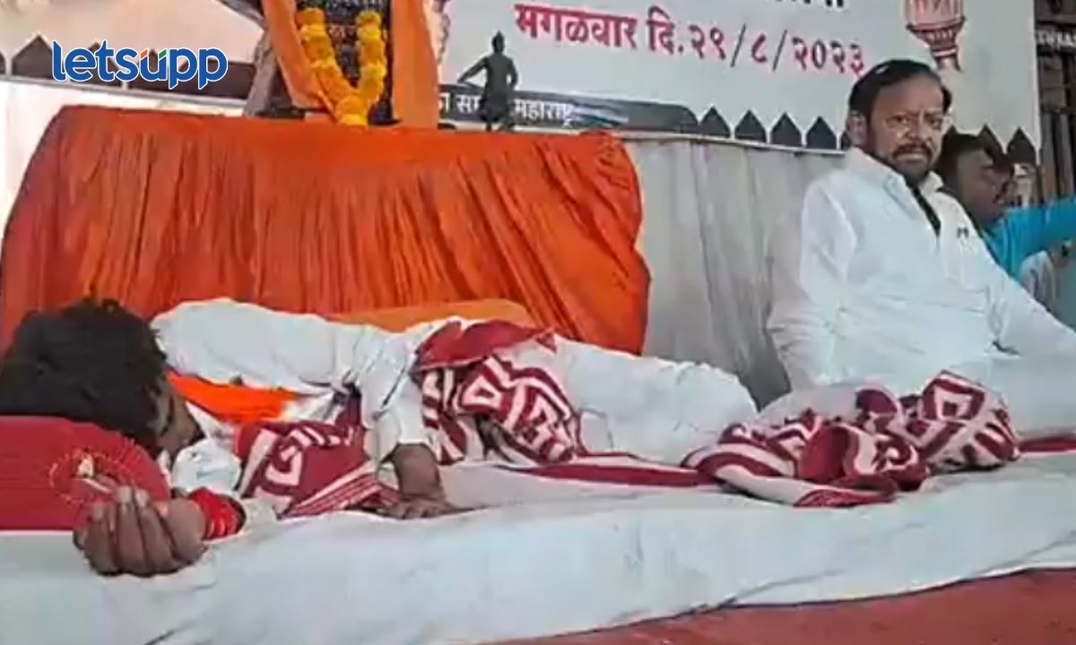 Shahaji Bapu Patil Meet To Manoj Jaranage