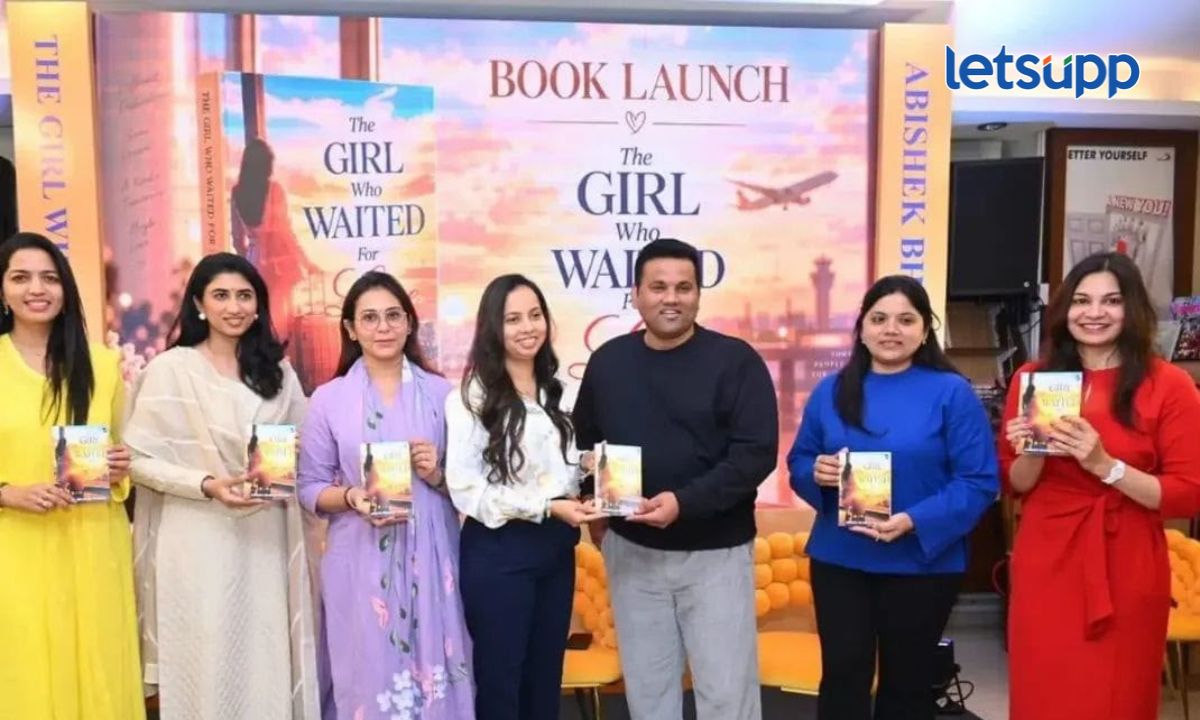 अभिषेक विचारे यांच्या The Girl Who Waited For Love’ पुस्तकाचा प्रकाशन सोहळा उत्साहात संपन्न Launch Ceremony Of Abhishek Vichare's Book